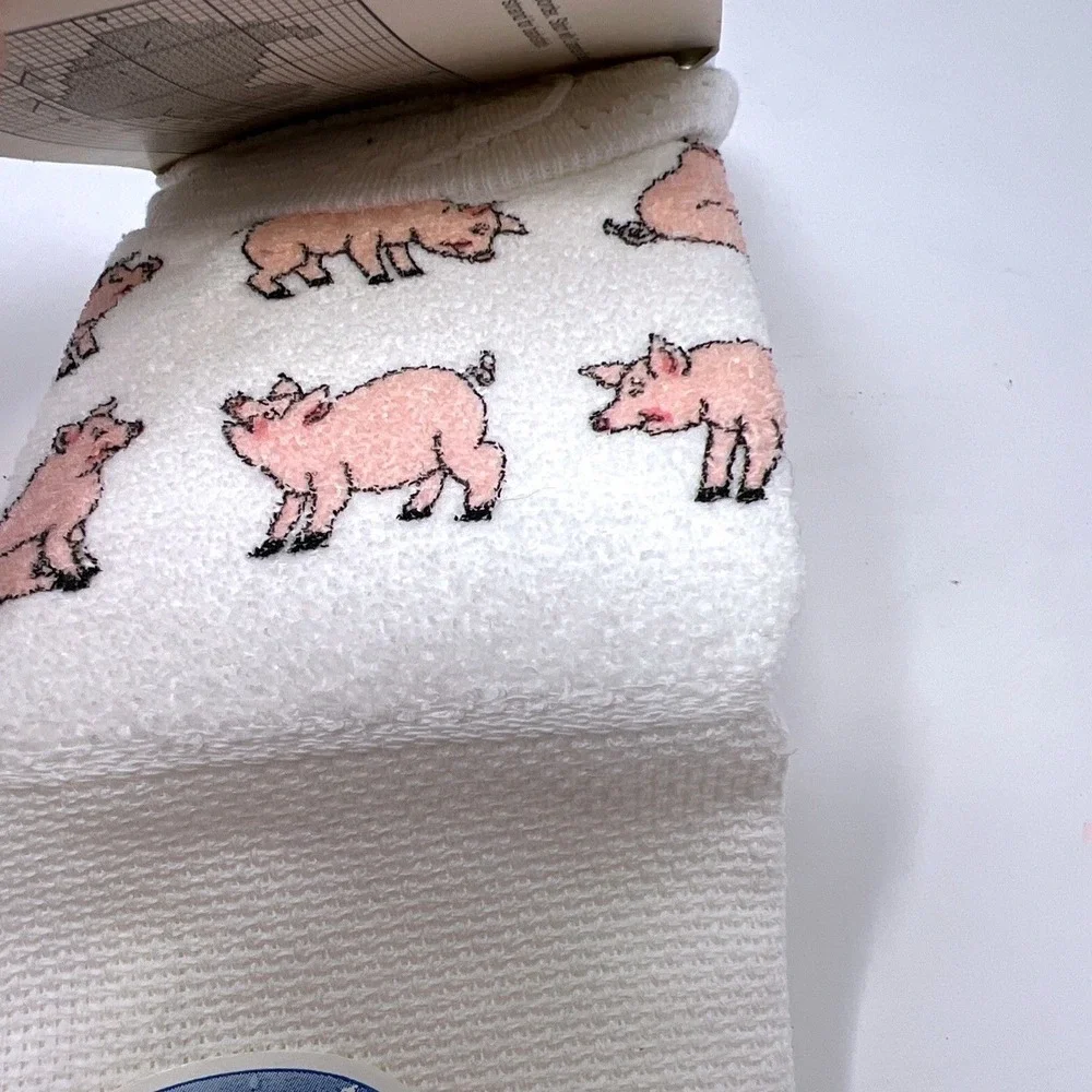 VINTAGE 1980s Charles Craft‎ Deluxe Baby Bib Pig Print Cross Stitch NOS Made USA